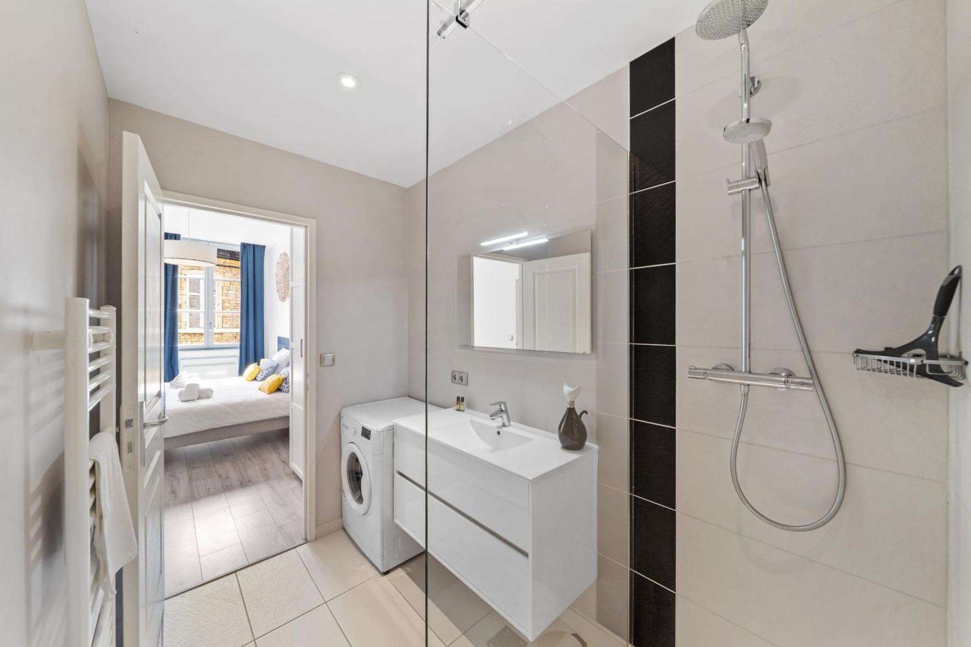 Le Beau Carnot - Appartement En Hypercentre De Beaune Beaune  Eksteriør billede