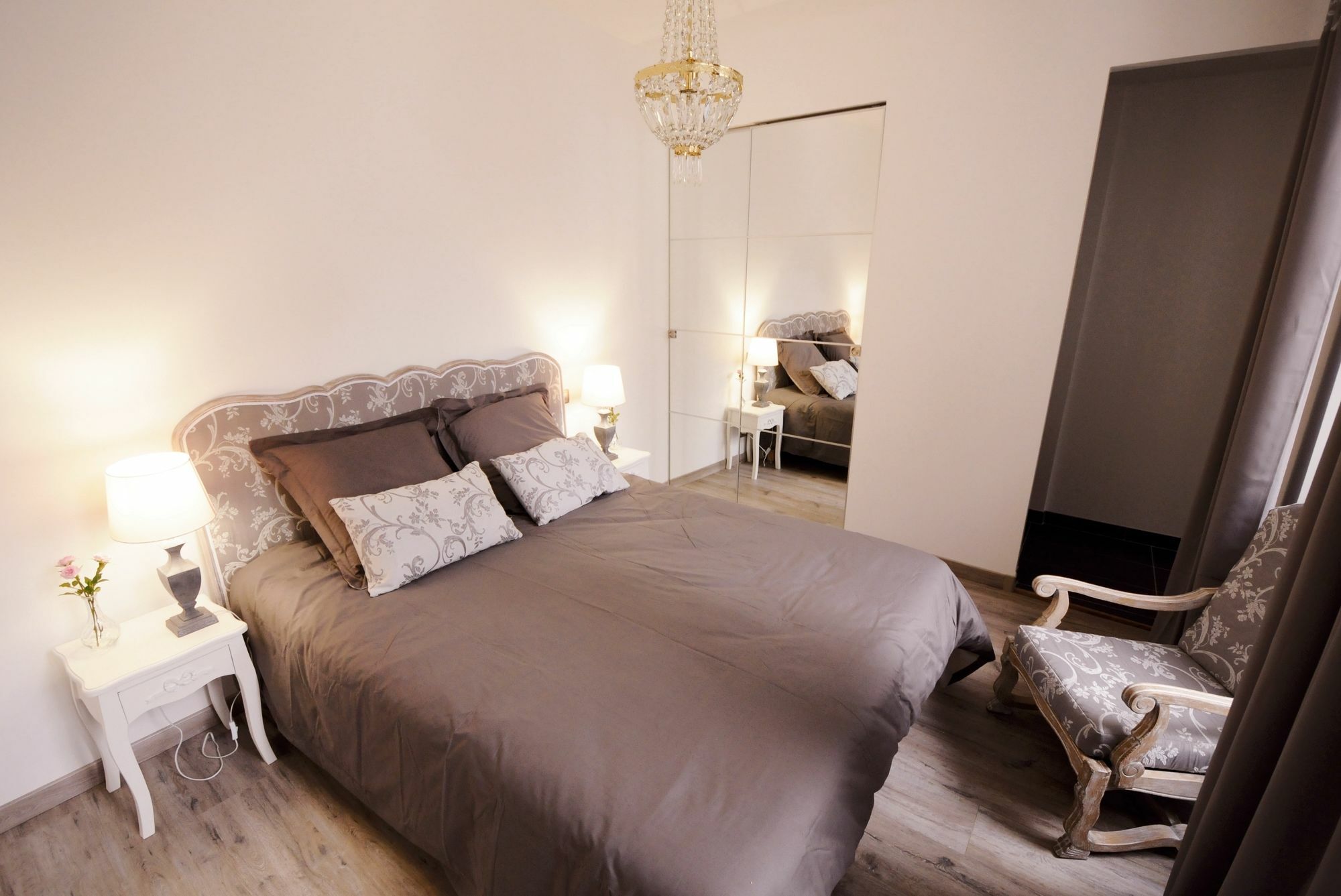 Le Beau Carnot - Appartement En Hypercentre De Beaune Beaune  Eksteriør billede
